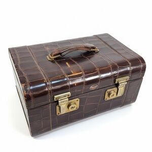 Vintage Crocodile Cosmetic Case